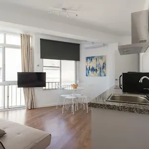 https://apartamento-munoz-torrero.1costadelsol.com