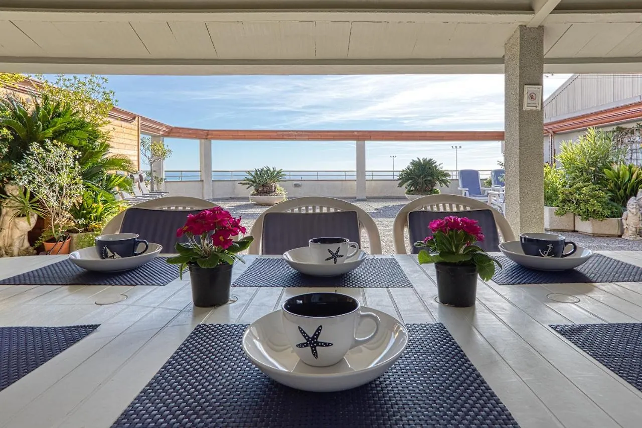 Vistas Al Mar. Gran Terraza Apartment Calella Spain